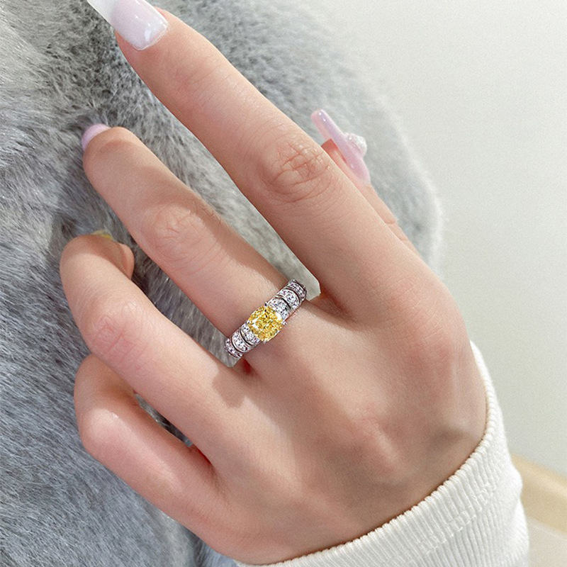 Новое кольцо с желтым бриллиан – обзор и цена Yellow Body Jewelry